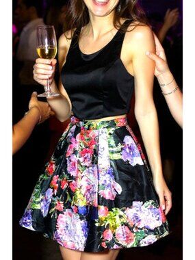 Sequin Hearts 2 Piece Party Dress Crop Top Floral Skirt Size 1  Party Prom